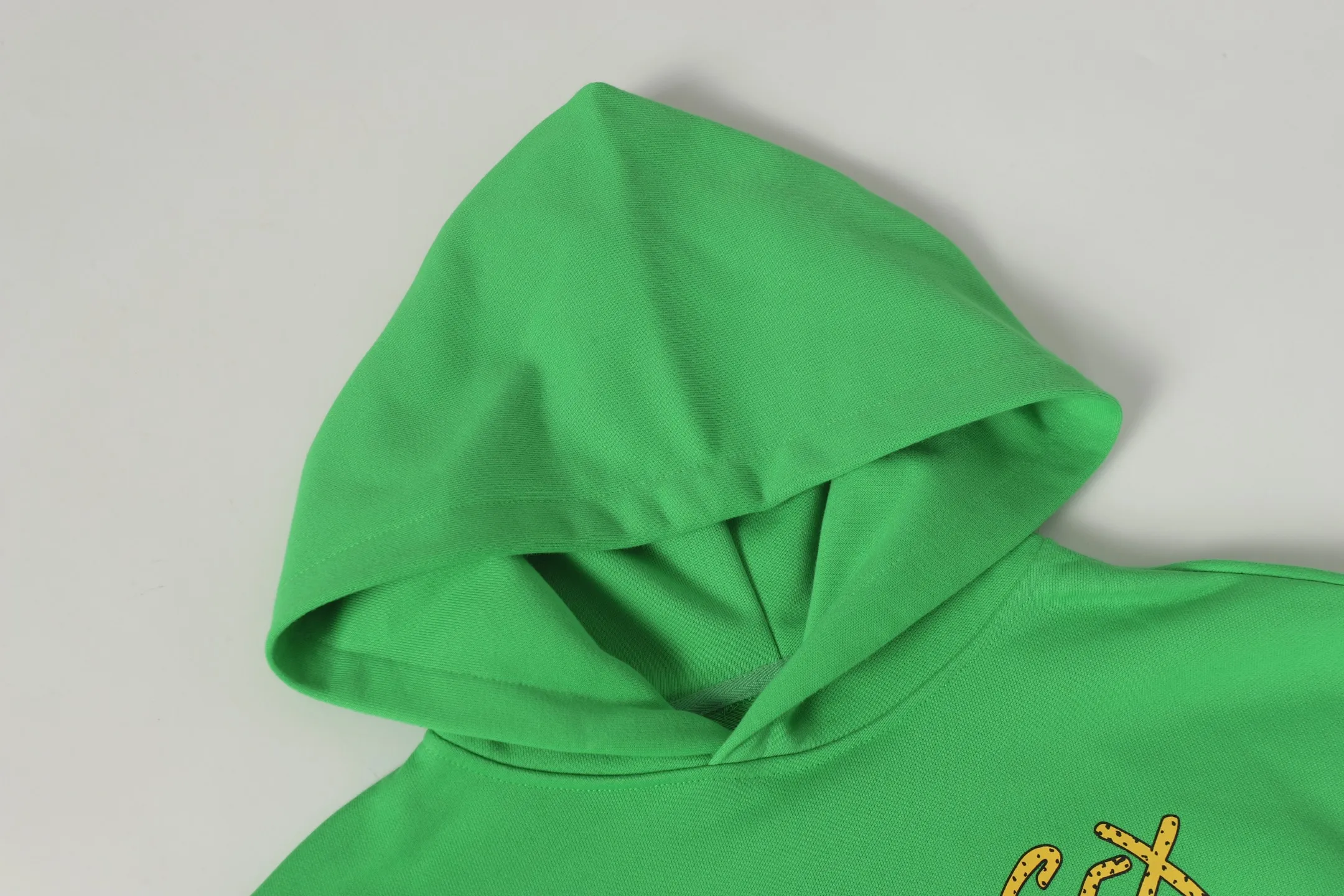 P240 Cross-border quantity model. Those who pursue quality, please do not place an order. -Chrome Hearts/Chrome Hearts 23ss graffiti spoof printed hooded sweatshirt -High weight, high density and high quality. The wool is soft, delicate and skin-friendly. It feels soft and silky. It has excellent warmth and skin-friendly properties.